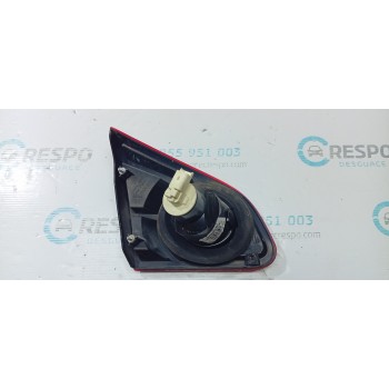 PILOTO TRASERO DERECHO INTERIOR 26550JD800  - miniatura 2