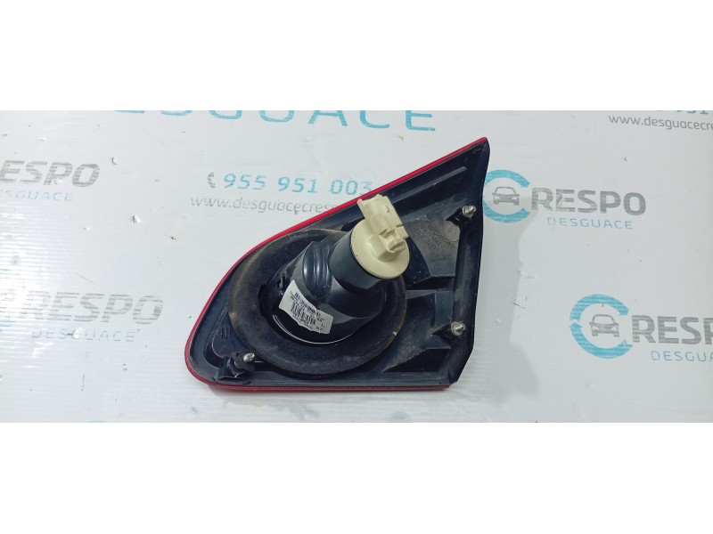 PILOTO TRASERO IZQUIERDO INTERIOR 26555JD800  - imagen 2