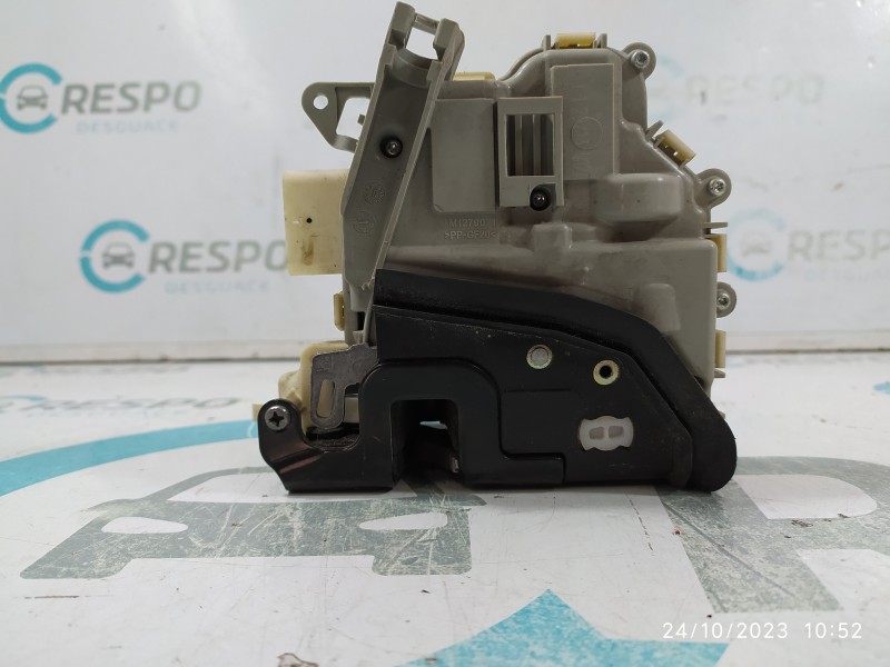 CERRADURA PUERTA DELANTERA DERECHA 8J1837016C  - imagen 3