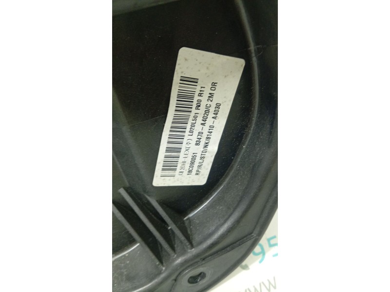 ELEVALUNAS TRASERO IZQUIERDO 83470A4020 / 83471A4010  - imagen 3