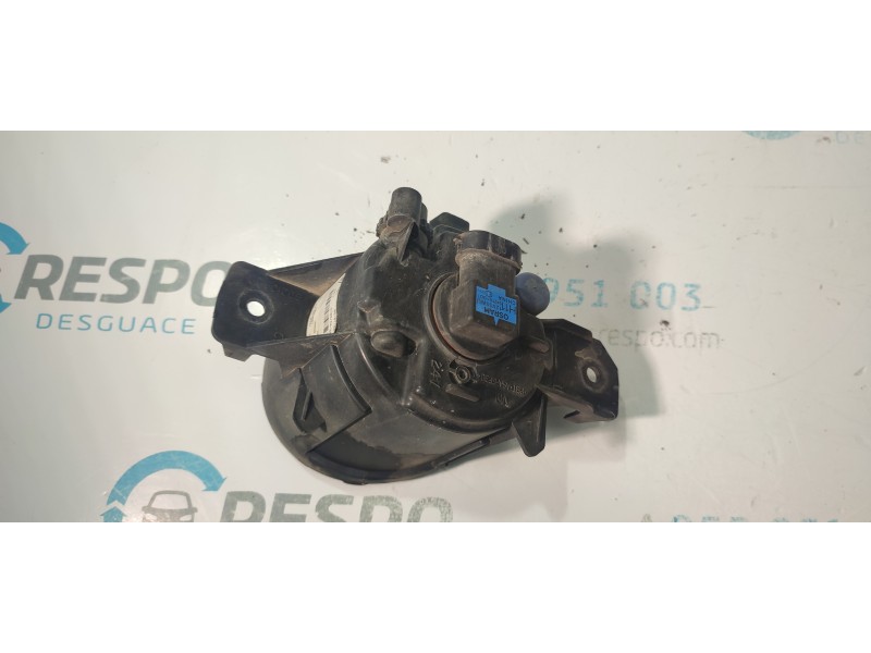 FARO ANTINIEBLA IZQUIERDO 261558992A  - imagen 2