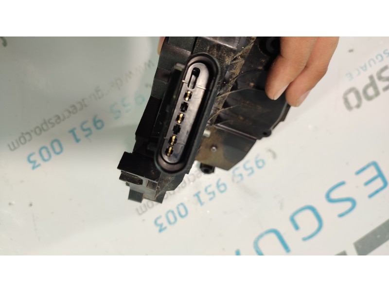 CERRADURA PUERTA TRASERA DERECHA AM5AR26412AE  - imagen 3