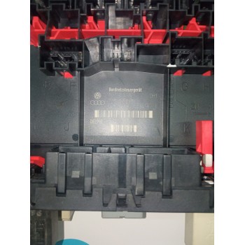 CAJA RELES / FUSIBLES 3C0937049J  - miniatura 4