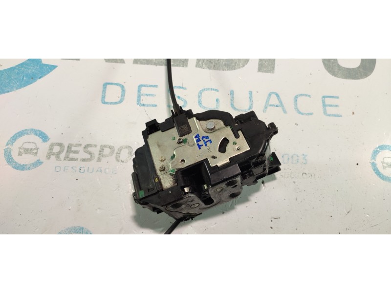 CERRADURA PUERTA TRASERA IZQUIERDA 825030002R  - imagen 4