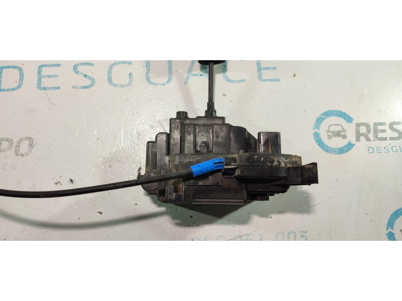 CERRADURA PUERTA DELANTERA DERECHA 805020001R  - imagen 1