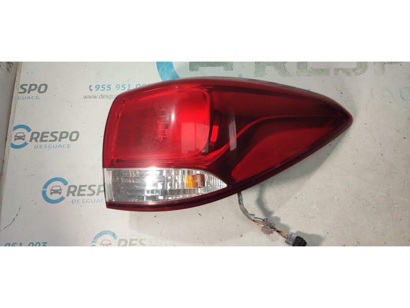 PILOTO TRASERO DERECHO 92402A4  - imagen 1