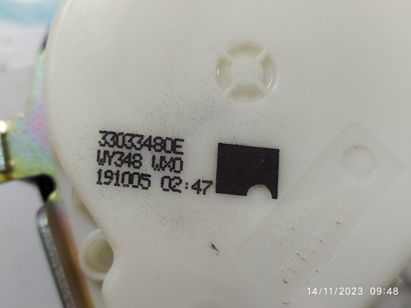 CINTURON SEGURIDAD DELANTERO DERECHO 33033480E  - imagen 2