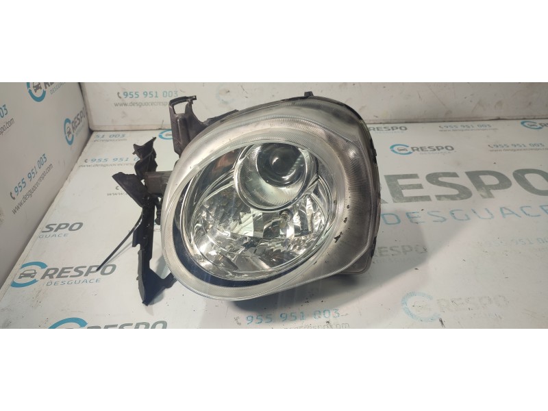 FARO IZQUIERDO 26060BV90A  - imagen 1