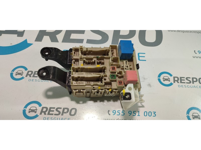 CAJA RELES / FUSIBLES 8273005720  - imagen 1