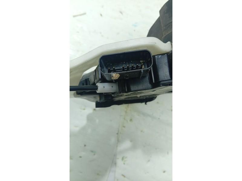 CERRADURA PUERTA DELANTERA IZQUIERDA 81310A4010  - imagen 4