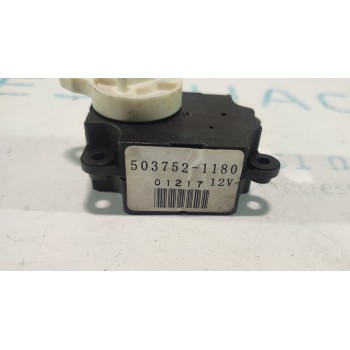 MOTOR APERTURA TRAMPILLAS CLIMATIZADOR 5037521180  - miniatura 2