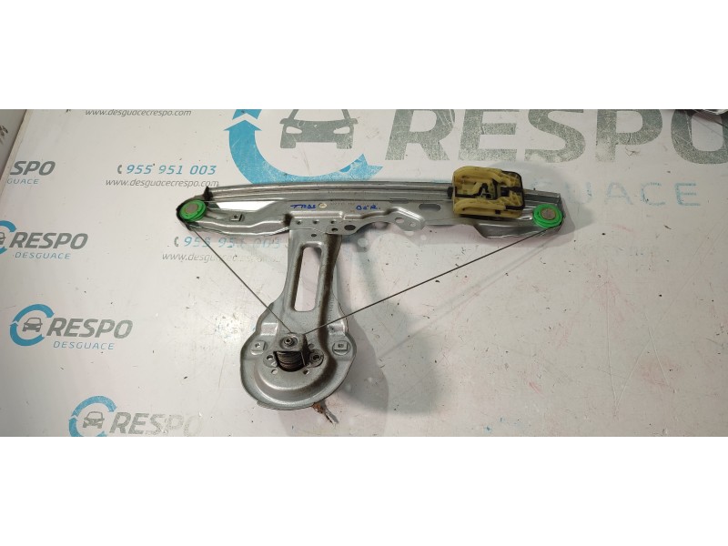 ELEVALUNAS TRASERO DERECHO  - imagen 1