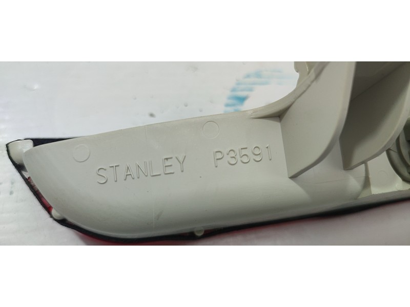 LUZ CENTRAL DE FRENO P3591  - imagen 3