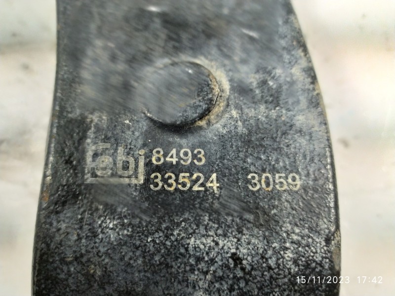 BRAZO SUSPENSION INFERIOR DELANTERO DERECHO 8493 33524 3059 - imagen 3