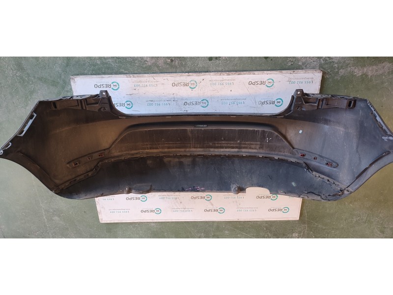 PARAGOLPES TRASERO  - imagen 2