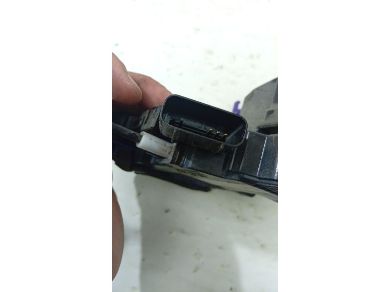 CERRADURA PUERTA TRASERA IZQUIERDA 81410A4030  - imagen 4