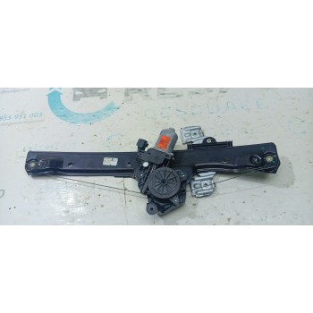 ELEVALUNAS DELANTERO DERECHO CN15A23200CB 