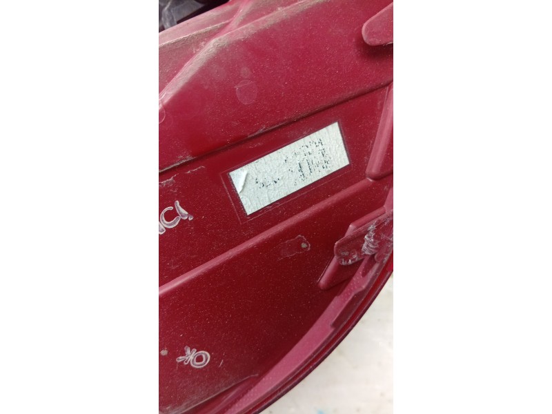 PILOTO TRASERO DERECHO 92402A4020  - imagen 4