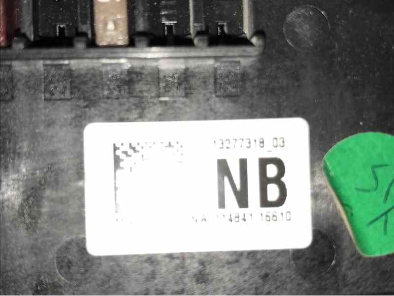 CAJA RELES / FUSIBLES 1327731803  - imagen 3