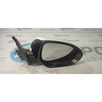 RETROVISOR DERECHO 