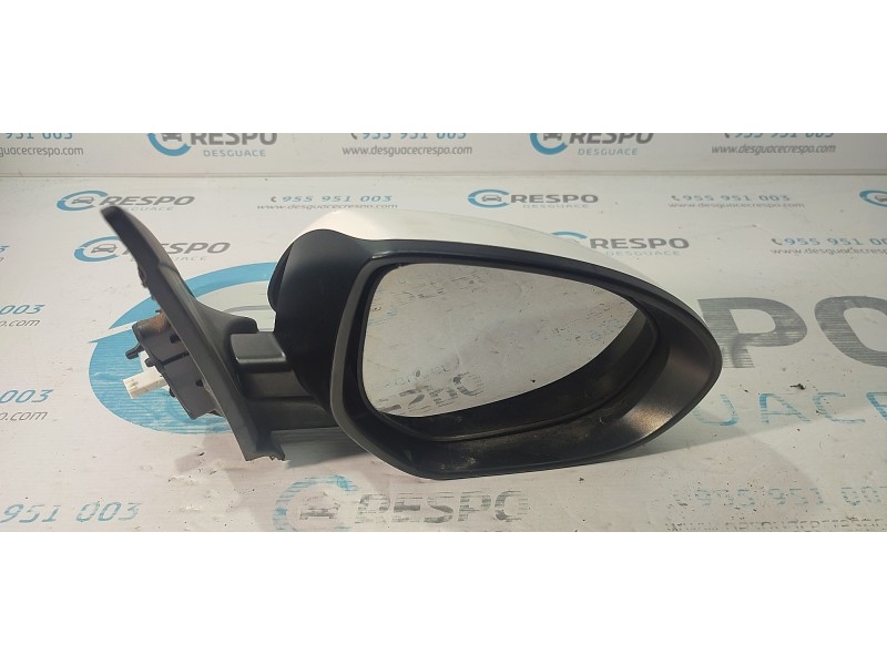RETROVISOR DERECHO  - imagen 1