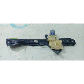 ELEVALUNAS TRASERO DERECHO CN15A27000CB 