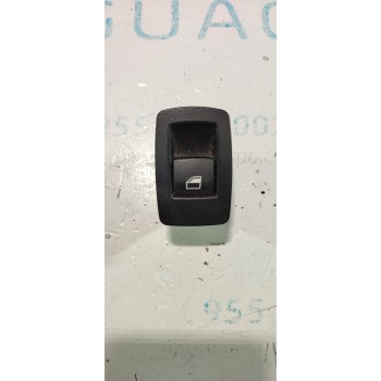 MANDO ELEVALUNAS TRASERO DERECHO 9208106 