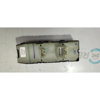 MANDO ELEVALUNAS DELANTERO IZQUIERDO 04602781AA  - miniatura 2