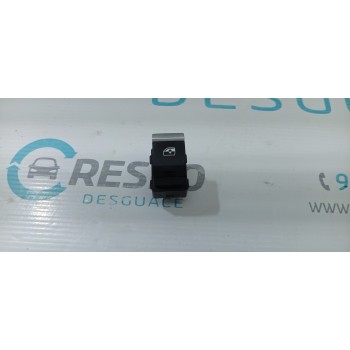 MANDO ELEVALUNAS DELANTERO DERECHO 4M0959855 