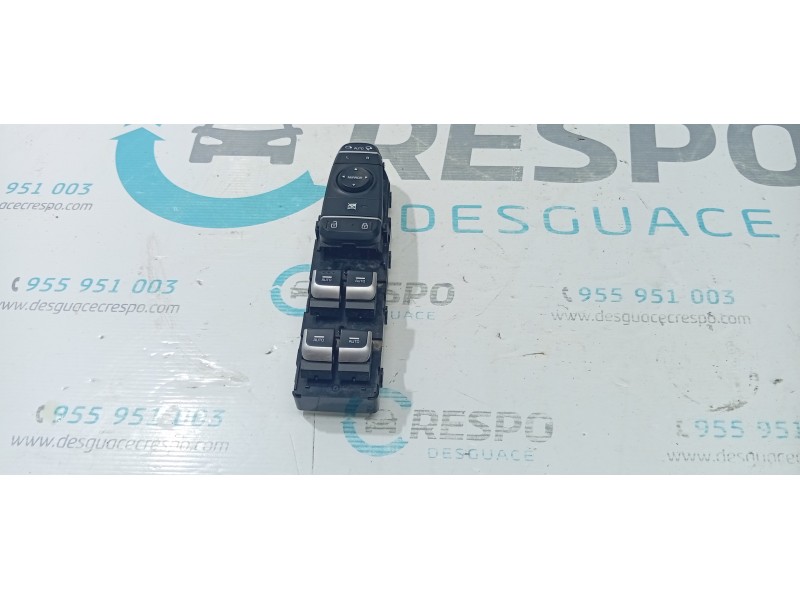 MANDO ELEVALUNAS DELANTERO IZQUIERDO 93570D4AG0BYF  - imagen 1