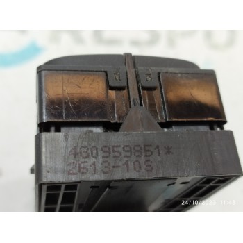 MANDO ELEVALUNAS DELANTERO IZQUIERDO 4G0959851  - miniatura 3