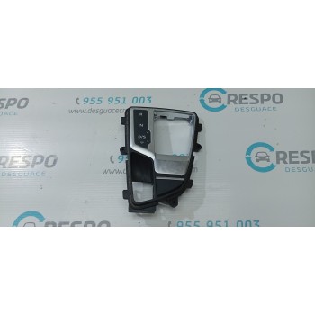 GUARNECIDOS PALANCA CAMBIO 8W1713111C 