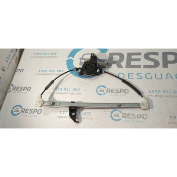 ELEVALUNAS TRASERO DERECHO 