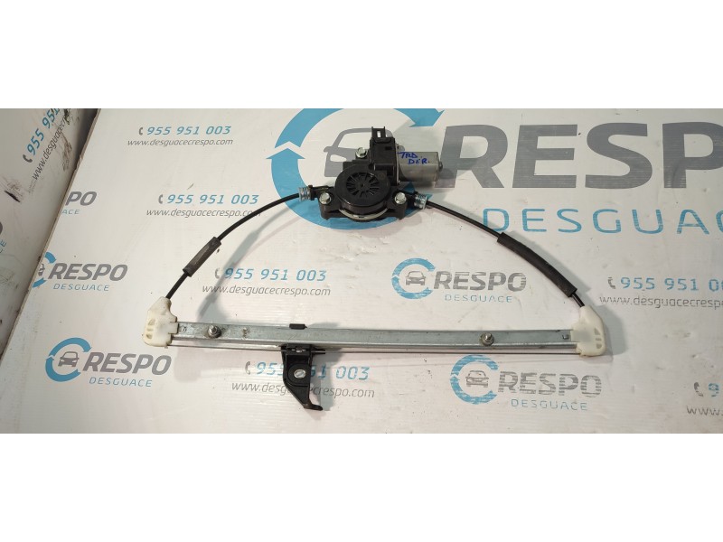 ELEVALUNAS TRASERO DERECHO  - imagen 1