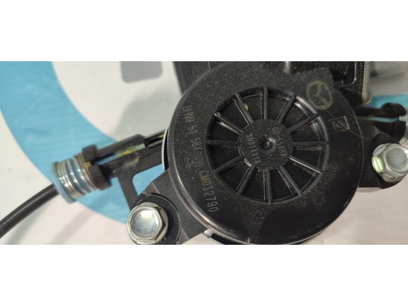 ELEVALUNAS TRASERO DERECHO  - imagen 2