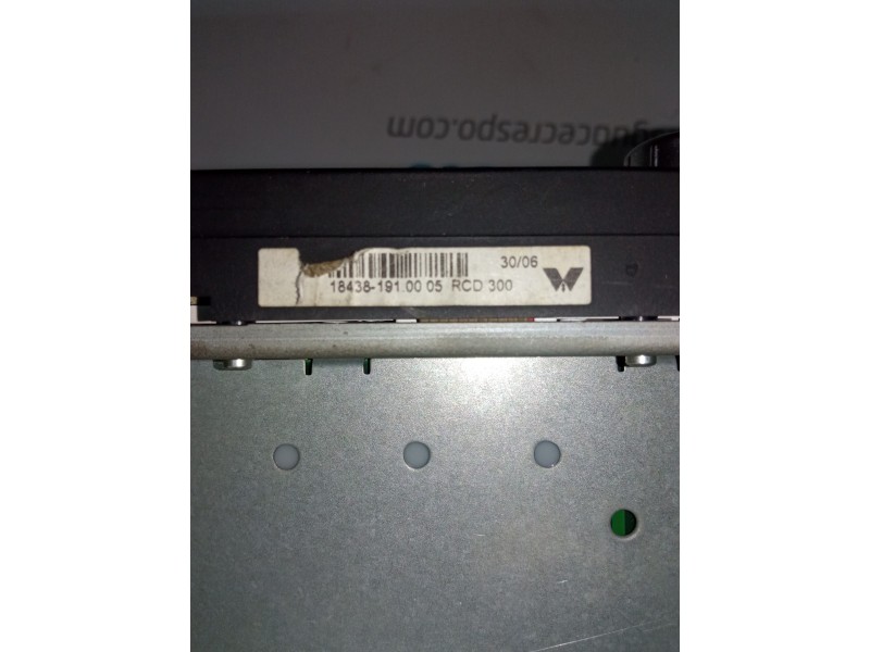 SISTEMA AUDIO / RADIO CD 1K0035186R  - imagen 4