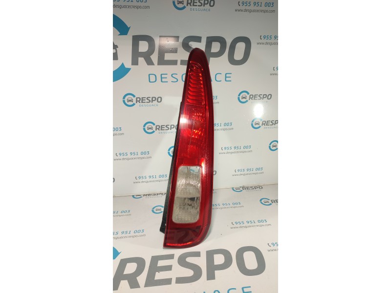 PILOTO TRASERO DERECHO 6N1113A602AB  - imagen 1