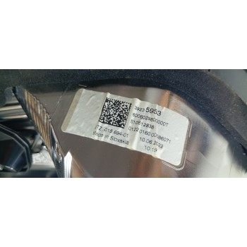 PILOTO TRASERO IZQUIERDO INTERIOR 39235953  - miniatura 3