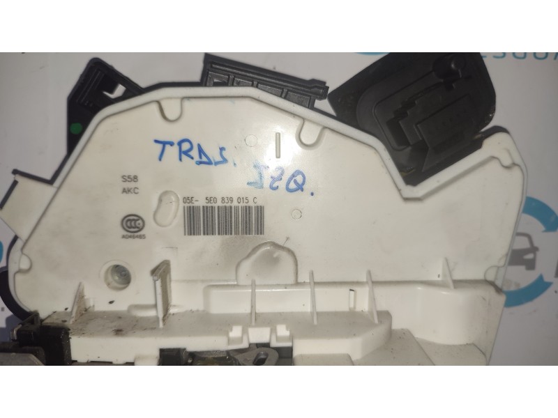 CERRADURA PUERTA TRASERA IZQUIERDA 5E0839015C  - imagen 2