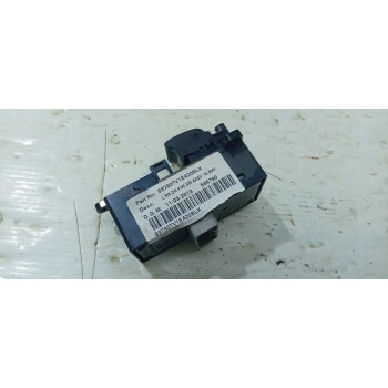 MANDO ELEVALUNAS TRASERO IZQUIERDO 83790TV1E420BLK  - miniatura 2