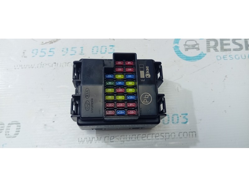 CAJA RELES / FUSIBLES  - imagen 1