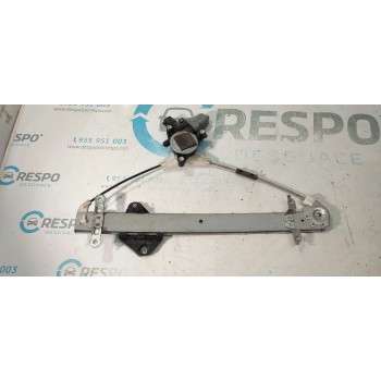 ELEVALUNAS DELANTERO DERECHO 