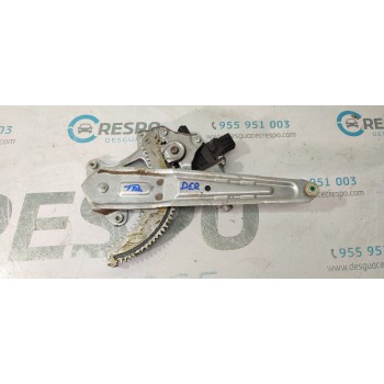 ELEVALUNAS TRASERO DERECHO 