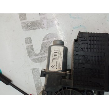 ELEVALUNAS DELANTERO DERECHO 9682493680  - miniatura 2