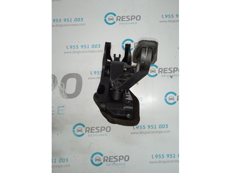 PEDAL EMBRAGUE AY117B633AD  - imagen 1