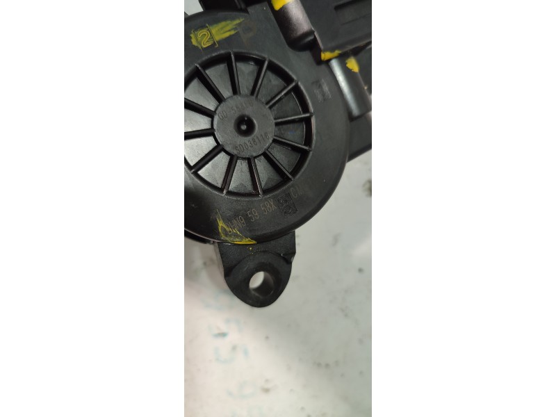 MOTOR ELEVALUNAS DELANTERO IZQUIERDO BHN95958X  - imagen 2