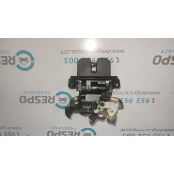 CERRADURA MALETERO / PORTON 8R0827505A 