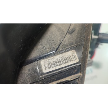 PILOTO TRASERO IZQUIERDO C1BB13405A  - miniatura 3