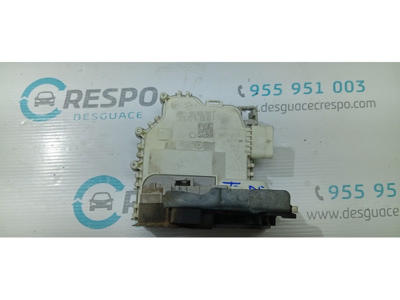 CERRADURA PUERTA TRASERA DERECHA 8X0839016E  - imagen 1