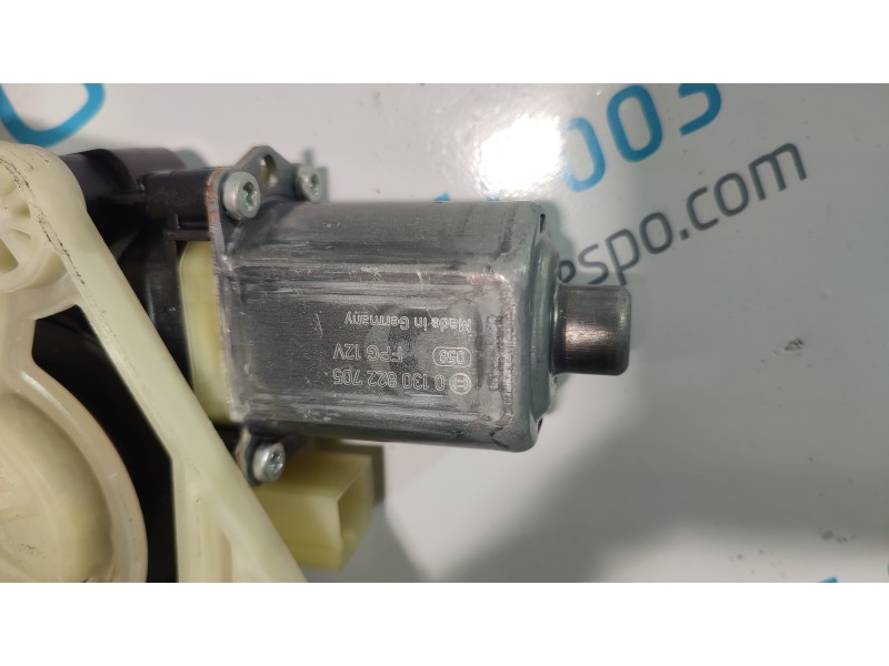 ELEVALUNAS DELANTERO IZQUIERDO 82G837461  - imagen 4